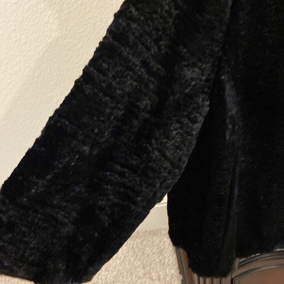 EUC Vintage Ann Taylor Women's Black Faux Fur Jacket, Size Large - Picture 6 of 11